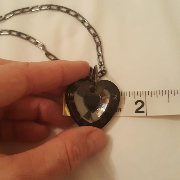 "3/$10" BCBG Heart Necklace - Picture 7 of 8